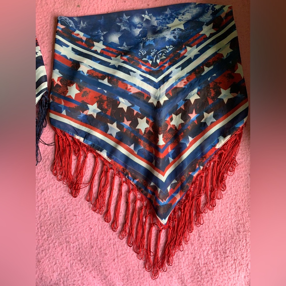 3 Patriotic Scarves. Great for summer celebrations - Picture 13 of 13
